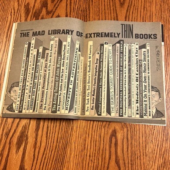 March ‘68 MAD Magazine No 117 Alfred E Neuman Football Field Goal - Picture 10 of 14
